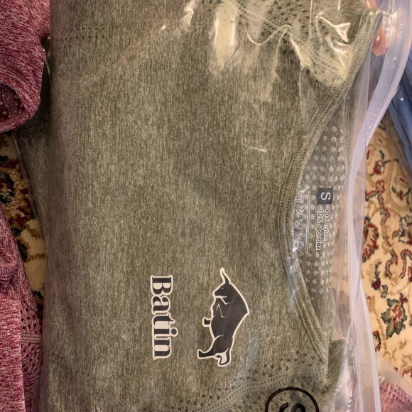 Sets - Picture 4 of 7